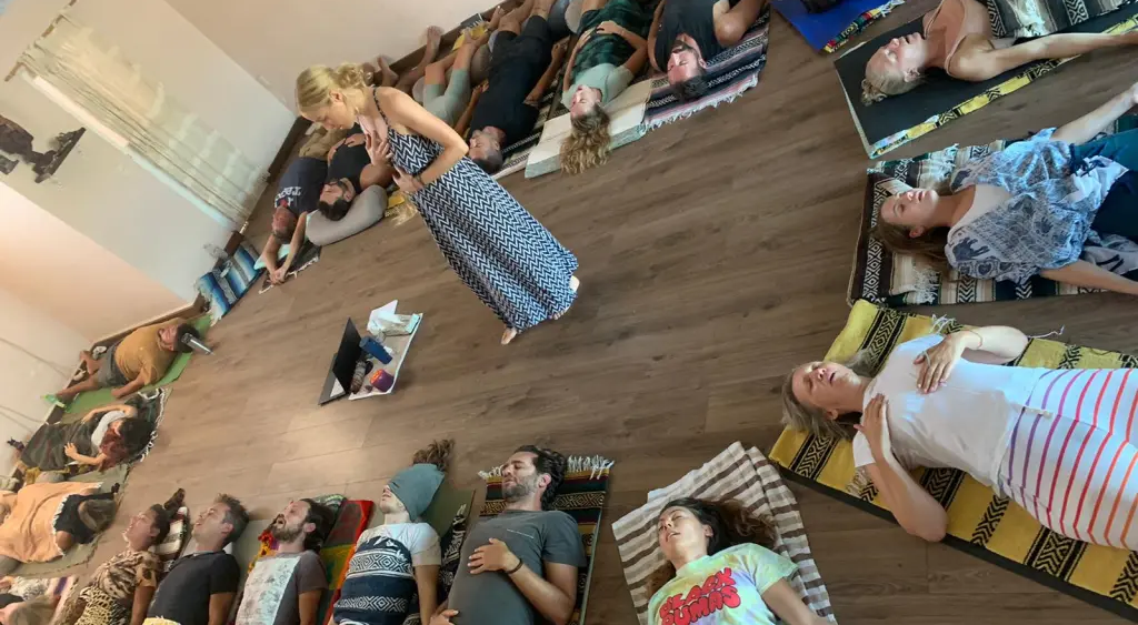 breathwork session in Toronto and Sayulita