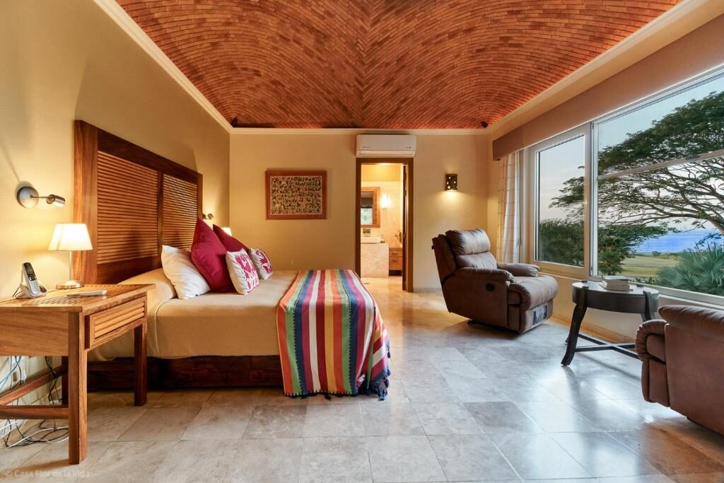 breathwork retreat room